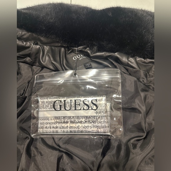 🆕 Guess Women's Faux-Fur Trim Faux- Leather Asymmetric Belted Jacket Small - Picture 4 of 8